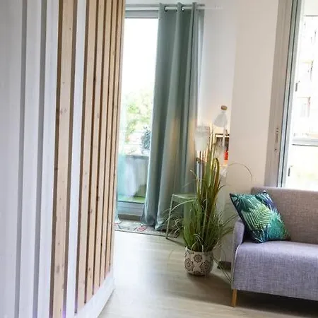 50m From The Ultra Cosy Balcony Near The Cen 아파트