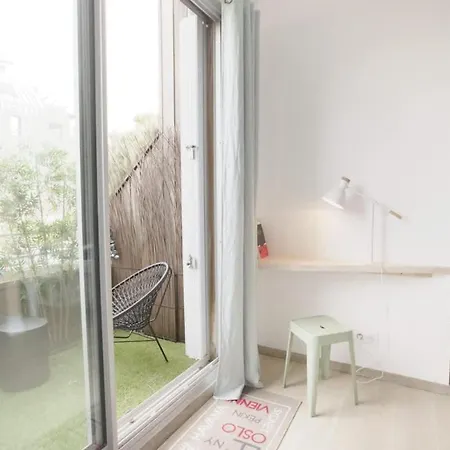 아파트 50m From The Ultra Cosy Balcony Near The Cen *